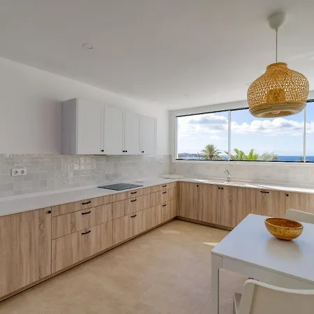 Pasitoblanco Porto Mare 7 Seaview Private Heated Pool בית נופש