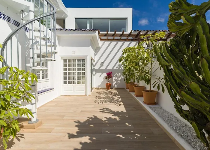 Pasitoblanco Porto Mare 7 Seaview Private Heated Pool *